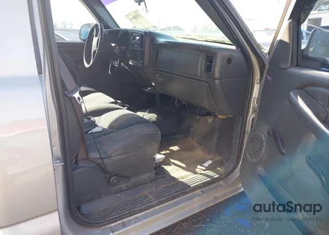 2006 Chevrolet Silverado 1500 Work Truck from USA, damaged, VIN 3GCEC14X96G208523